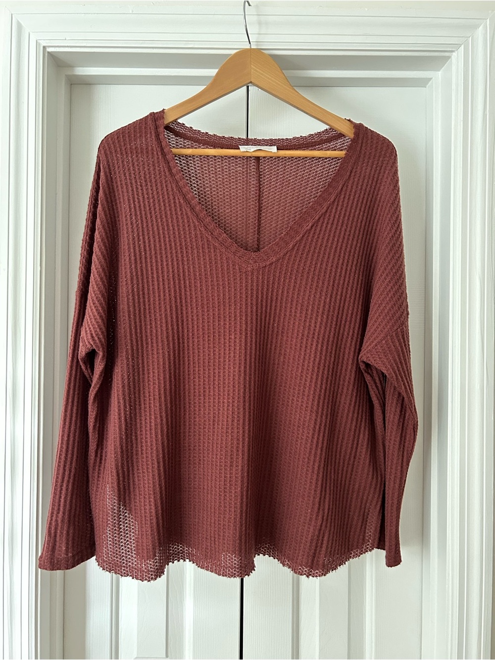 Double Zero Waffle-Knit V-Neck Sweater - Garnet